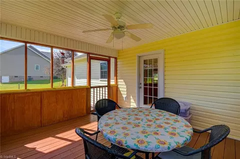 Exterior - 224 Tom Hunter Rd, Pilot Mountain, NC 27041 photo 4 of 11