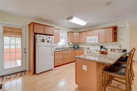 Kitchen - 224 Tom Hunter Rd, Pilot Mountain, NC 27041 photo 1 of 5