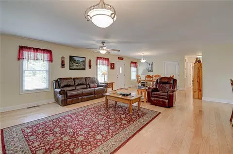 Living - 224 Tom Hunter Rd, Pilot Mountain, NC 27041 photo 1 of 3