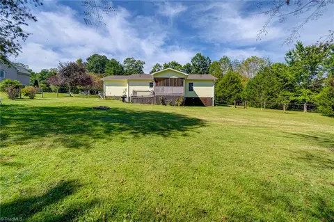 Exterior - 224 Tom Hunter Rd, Pilot Mountain, NC 27041 photo 9 of 11
