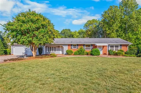 7379 Old Lexington Rd, Winston Salem, NC 27107