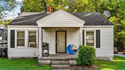 1813 Willora St, Greensboro, NC 27406