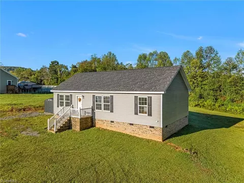263 Bagley Springs Rd, Ronda, NC 28670
