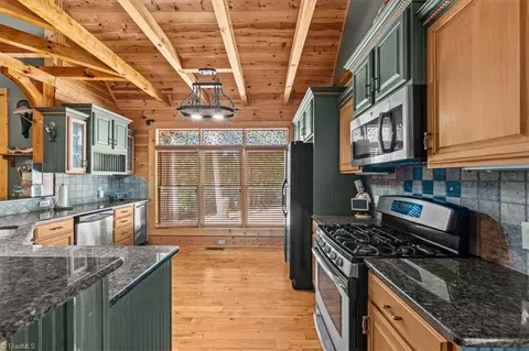 Kitchen - 446 Dockside Ter, Denton, NC 27239 photo 1 of 4