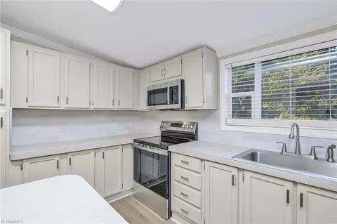 265 Mckinley Rd, Roaring River, NC 28669 photo 9