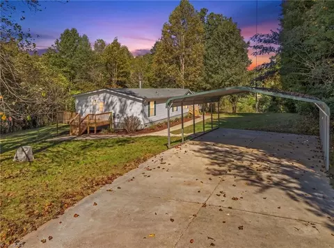 265 Mckinley Rd, Roaring River, NC 28669 photo 46