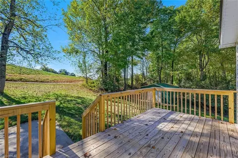 265 Mckinley Rd, Roaring River, NC 28669 photo 36