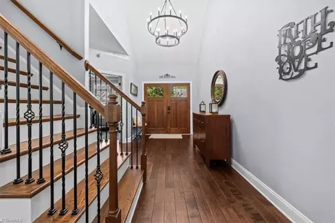Entry Way - 7101 English Pride Dr, Trinity, NC 27370 photo 2 of 7