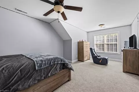 Bedroom - 7101 English Pride Dr, Trinity, NC 27370 photo 5 of 7
