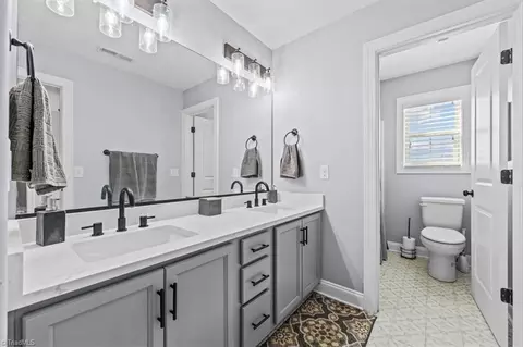 Bath - 7101 English Pride Dr, Trinity, NC 27370 photo 3 of 4