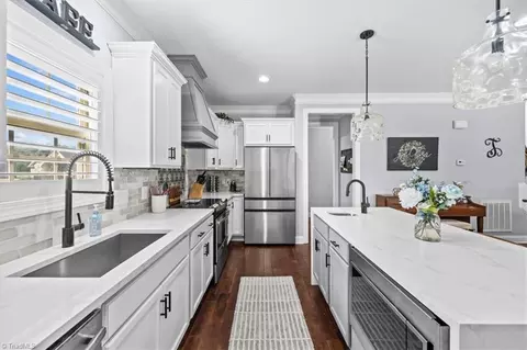 Kitchen - 7101 English Pride Dr, Trinity, NC 27370 photo 2 of 4