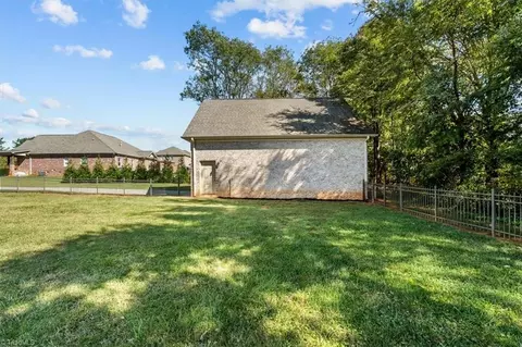 Exterior - 7101 English Pride Dr, Trinity, NC 27370 photo 6 of 7