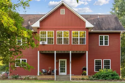 168 Buckeye Trl, Mocksville, NC 27028