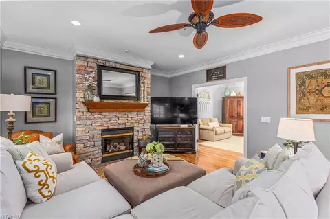 Living - 2008 Pinehurst Ct E, Clemmons, NC 27012 photo 1 of 3