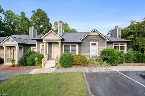 236 Tabor View Ln, Winston Salem, NC 27106