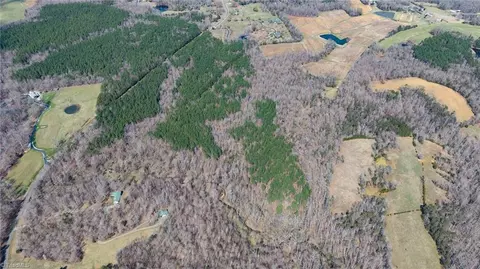 6 David Moore Rd, Burlington, NC 27217 photo 7