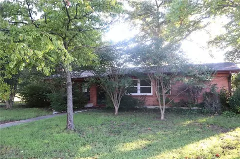 3102 Orange St, Greensboro, NC 27405