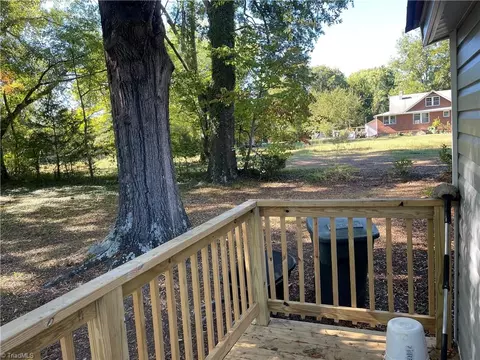Exterior - 425 Moir St, Eden, NC 27288 photo 4 of 5
