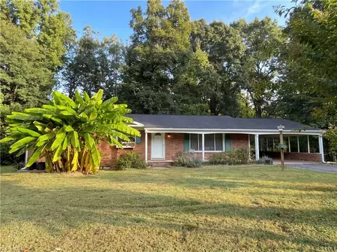 126 Vista Way Dr, Kernersville, NC 27284