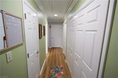Entry Way - 173 B Old Mill Rd, High Point, NC 27265 photo 2 of 2