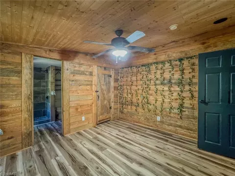 1060 Burch Tree Rd, King, NC 27021 photo 8