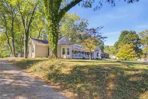 Other - 403 2nd Ave, Mayodan, NC 27027 photo 3 of 9