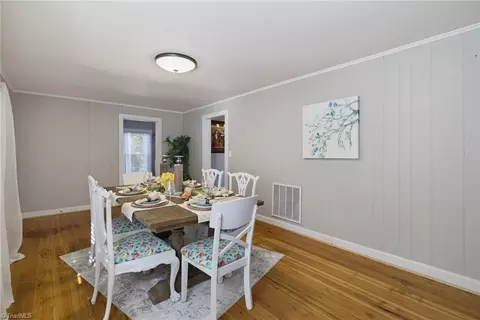Dining - 403 2nd Ave, Mayodan, NC 27027 photo 2 of 2
