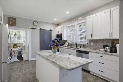 Kitchen - 403 2nd Ave, Mayodan, NC 27027 photo 1 of 4