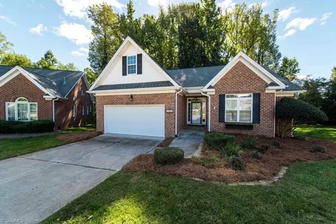 1340 Whitworth Ct, Kernersville, NC 27284