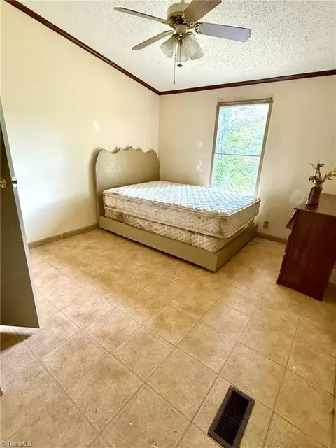 7752 Pine St W, Lowgap, NC 27024 photo 15