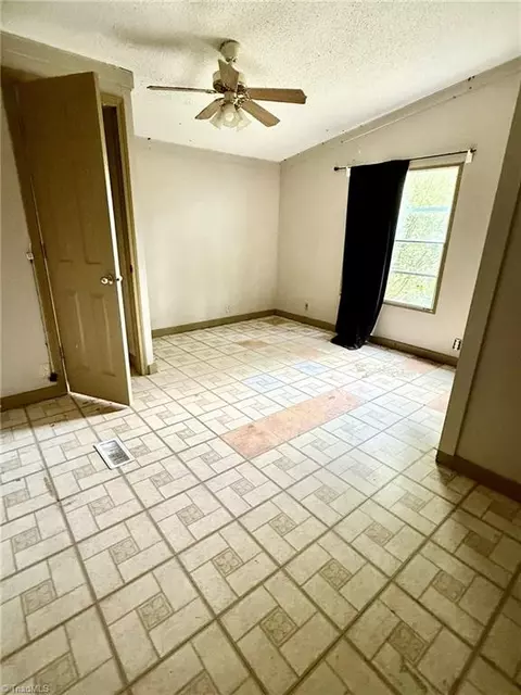 7752 Pine St W, Lowgap, NC 27024 photo 17