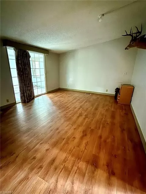 7752 Pine St W, Lowgap, NC 27024 photo 9