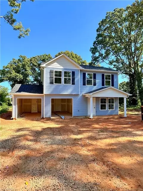3619 Hemlock Dr, Winston Salem, NC 27105