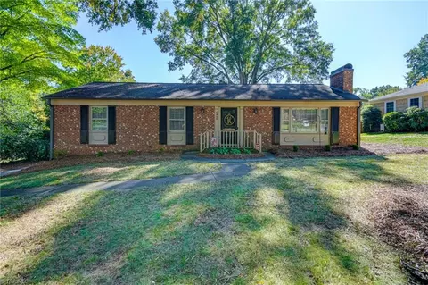 4840 Spilsby Ln, Winston Salem, NC 27104