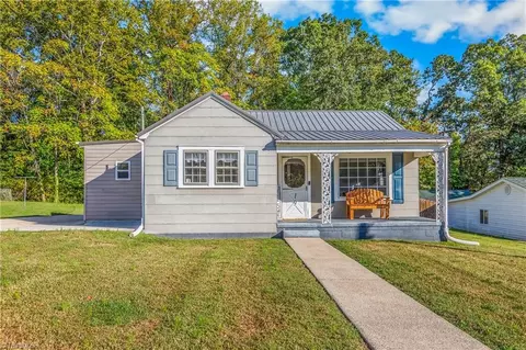19 Conrad St, Lexington, NC 27295