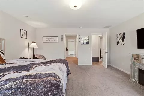 Bedroom - 4024 Resolution Ct, High Point, NC 27265 photo 6 of 8