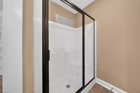 Entry Way - 3042 Autumn Acres Ln, Trinity, NC 27370 photo 6 of 7