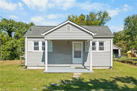 603 Efird St, Winston Salem, NC 27105