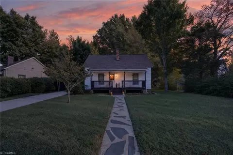 123 Park Cir, Lexington, NC 27295