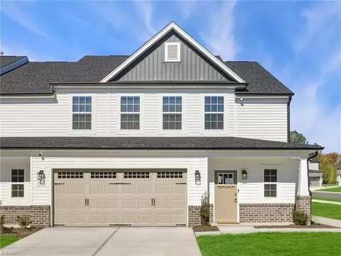 304 Goldberry Ln, Jamestown, NC 27282