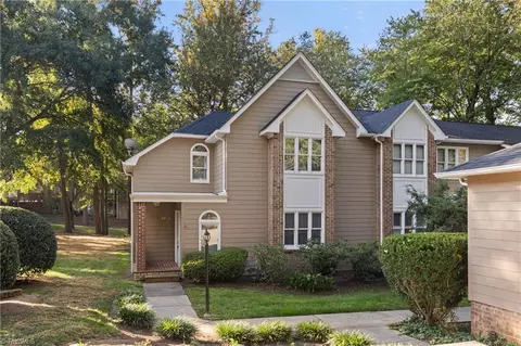 4564 Fernhaven Cir, Winston Salem, NC 27104