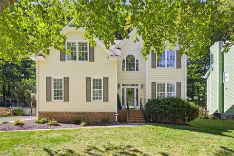 5517 Clydebank Rd, Greensboro, NC 27455