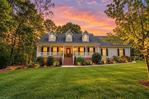 5805 Pine Hall Rd, Walnut Cove, NC 27052
