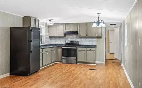 6771 Ridgewood Ct, Trinity, NC 27370 photo 3