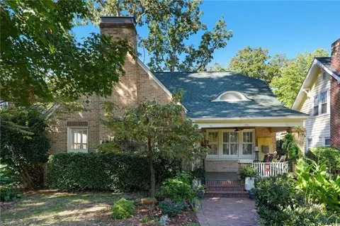 202 Tremont Dr S, Greensboro, NC 27403