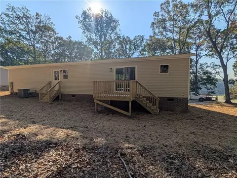 1322 Pineview Rd, Randleman, NC 27317 photo 3