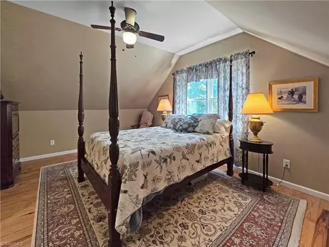 Bedroom - 13641 Traphill Rd, Traphill, NC 28685 photo 5 of 9