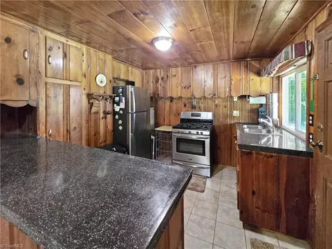 Kitchen - 13641 Traphill Rd, Traphill, NC 28685 photo 2 of 2