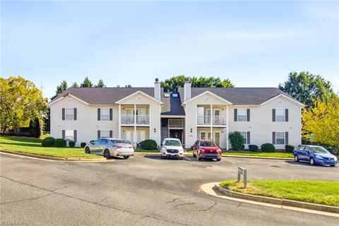 5701 Battery Ct, Greensboro, NC 27409