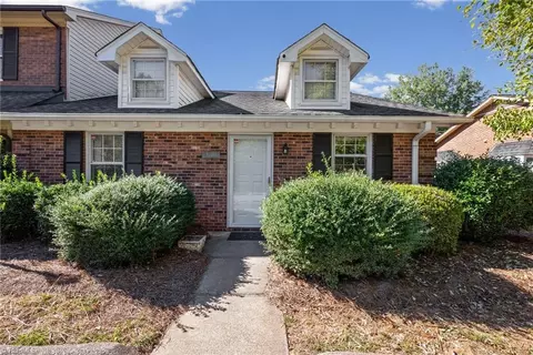 130 Chrisfield Cir, Winston Salem, NC 27104